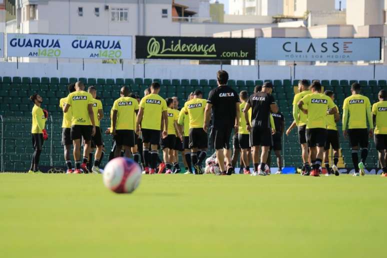 Figueirense quer manter elenco competitivo para o ano inteiro (Foto: Luiz Henrique/Figueirense F.C.)