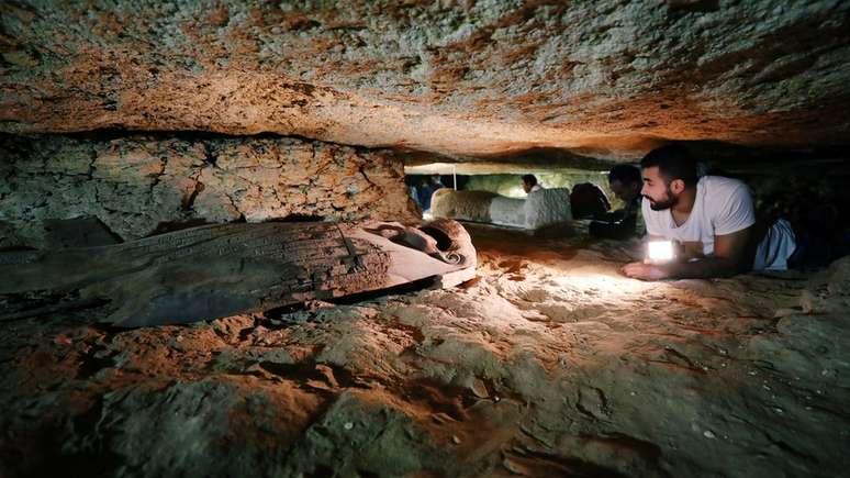As tumbas encontradas têm mais de 2 mil anos de idade