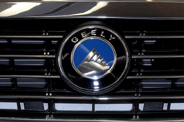 Carros da Geely chegaram a ser vendidos no Brasil entre 2014 e 2016, mas importa&ccedil;&atilde;o foi suspensa com a crise
