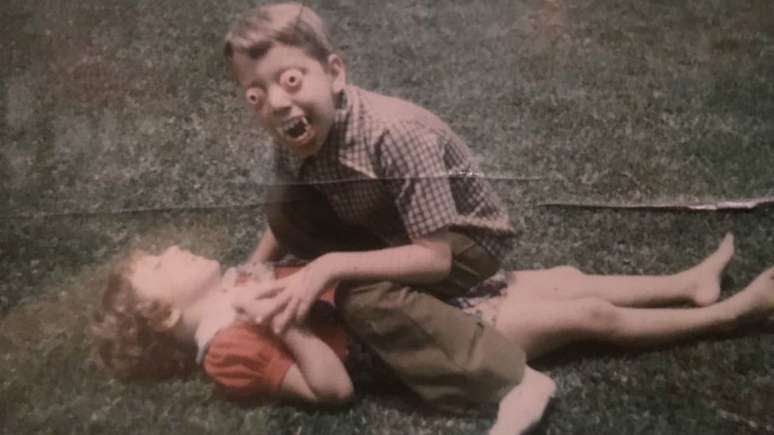 Quando pequeno, Guillermo del Toro gostava de se vestir de monstro para assustar sua irmã mais nova | Foto: Rodolfo Guzmán/Divulgação