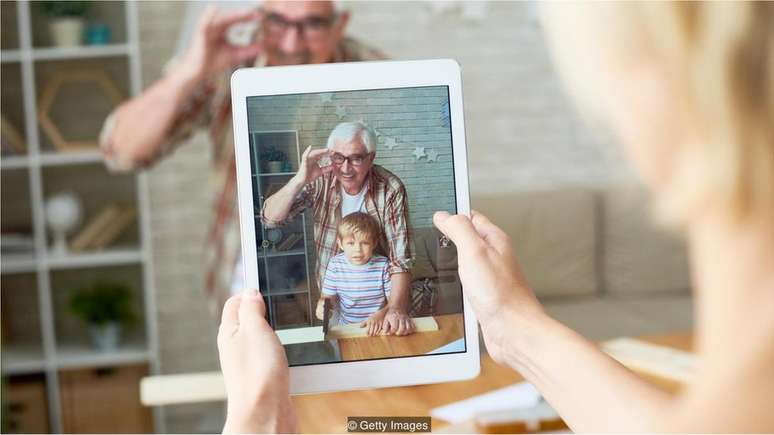 Na era do excesso de informação, vale a pena lembrar que nossos smartphones não são os únicos que precisam ser recarregados de vez em quando