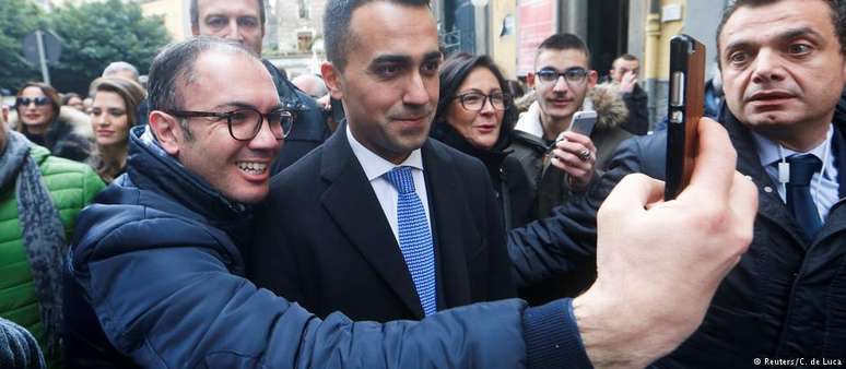 Luigi di Maio confia na vitória do Movimento 5 Estrelas, que deverá ser o partido mais votado