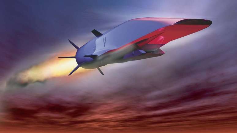 Ainda em desenvolvimento, o avião não tripulado com motor scramjet X-51 Waverider é um projeto da Boeing para tentar superar alguns dos desafios dos voos hipersônicos | Imagem: USAF