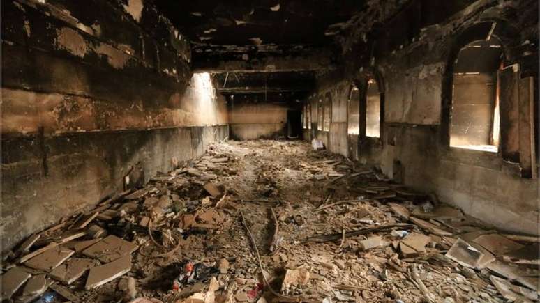 Extremistas buscaram destruir qualquer sinal do cristianismo em Qaraqosh