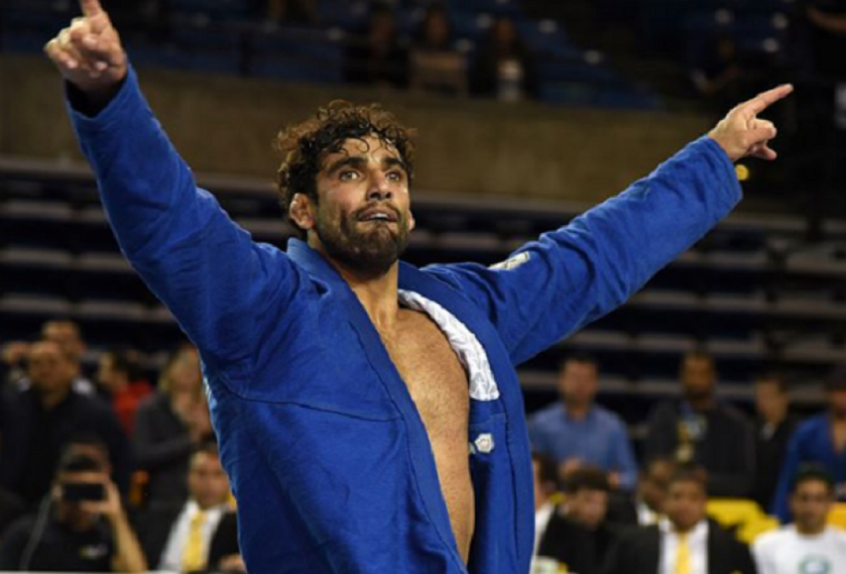 Leandro Lo foi campeão em sua categoria de peso e também no absoluto no Pan de Jiu-Jitsu (Foto: FloGrappling)