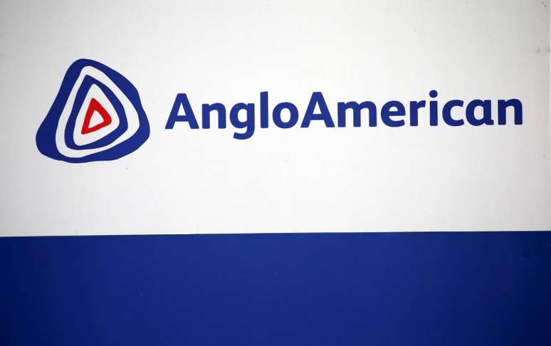 Logo da Anglo American em Rusternburg
05/10/2015
REUTERS/Siphiwe Sibeko