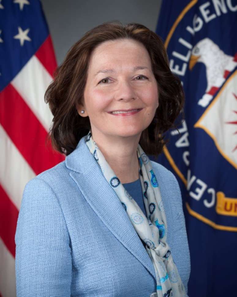 Veterana da CIA Gina Haspel em foto de divulgação
 13/3/2018   CIA/Divulgação via Reuters