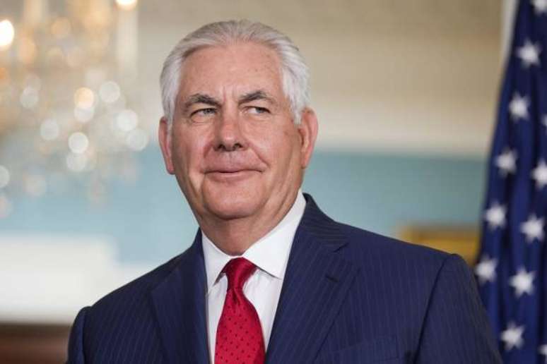 Tillerson se pronuncia após demissão e evita polêmica