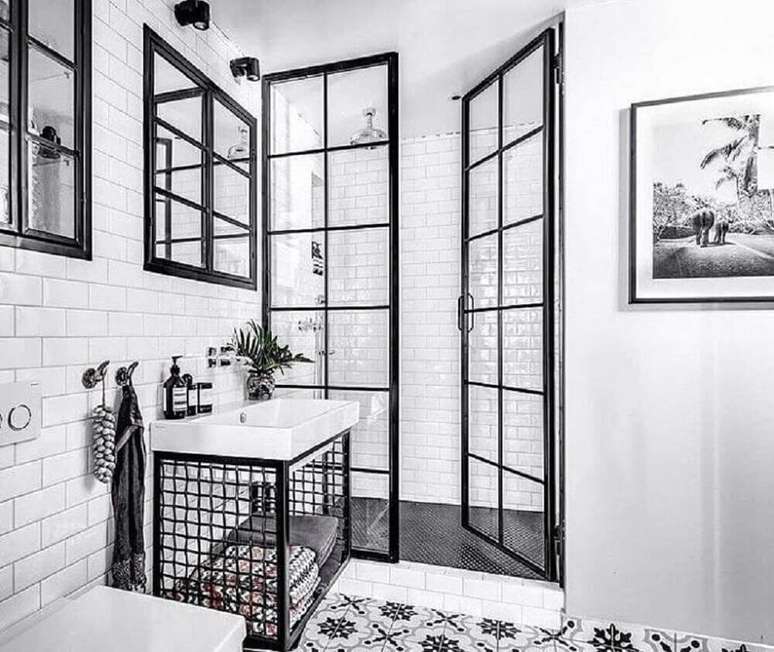 32 Detalhes super delicados para decoração de banheiro preto e branco
