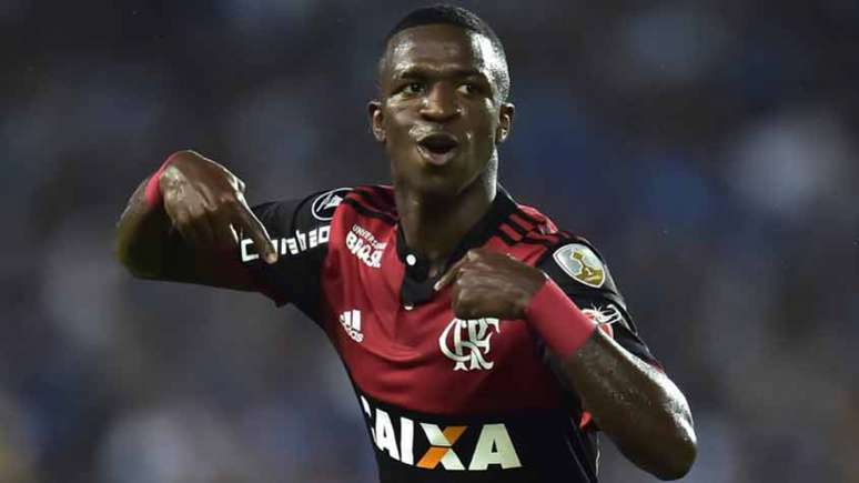 Artilheirod do ano: Vinicius Júnior decidiu a partida contra o Emelec (Foto: AFP)