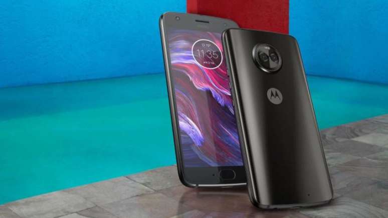 Moto X4