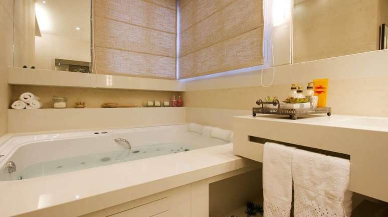 77. Acabamento de granito. Projeto de Cilene Monteiro Lupi