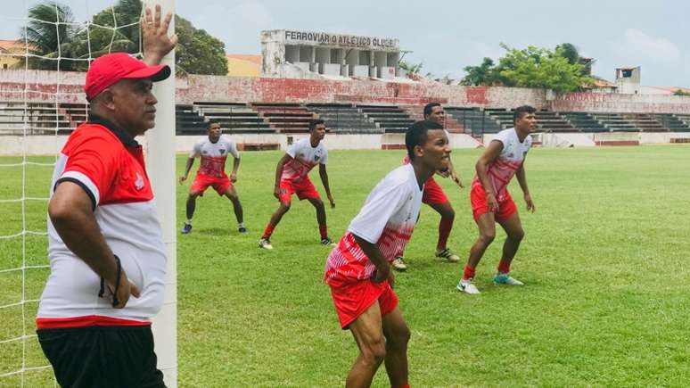 Tubarão de Ademir Fonseca venceu o Vila Nova-GO fora de casa e avançou na Copa do Brasil (Foto: Divulgação)