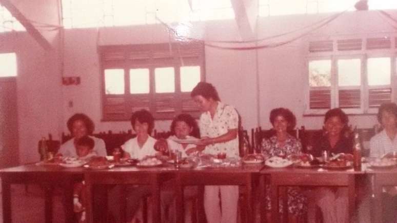 Mulheres imigrantes fazem reunião para comer culinária típica | Foto: Arquivo Pessoal