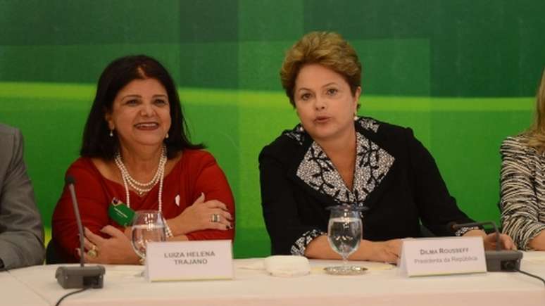 Luiza Trajano e Dilma Rousseff em foto de 2013; a empresária diz considerar a ex-presidente 'uma pessoa bem honesta' | Foto: Fabio Rodrigues Pozzebom/Ag. Brasil
