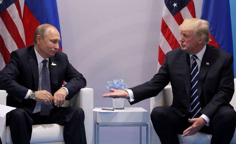 Putin e Trump em encontro do G20 em Hamburgo
 7/7/2017     REUTERS/Carlos Barria