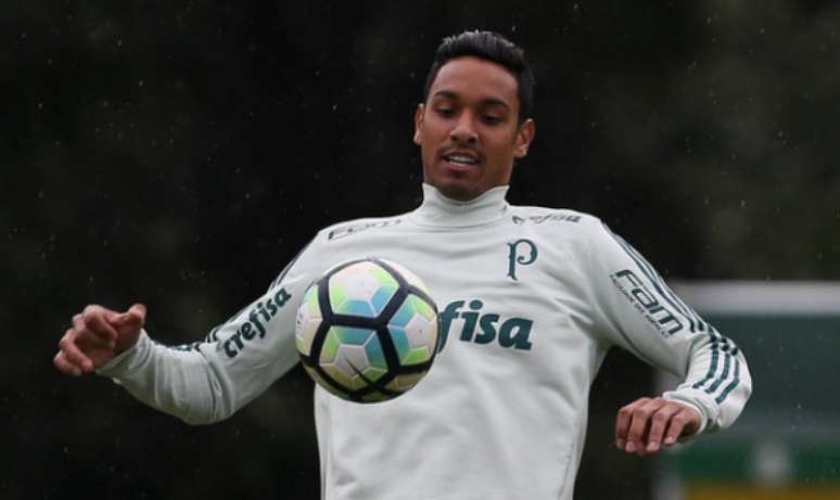 Antônio Carlos em treino pelo Palmeiras
