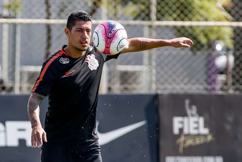 Ralf ganhou a vaga de titular para o jogo contra o Bragantino (Foto: Rodrigo Gazzanel)