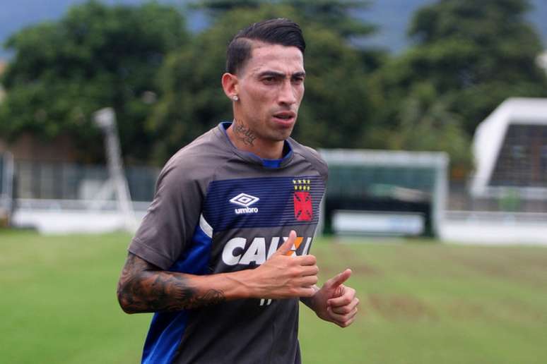 Rildo deve ser desfalque para Zé Ricardo nos próximos meses (Foto: Paulo Fernandes/Vasco.com.br)