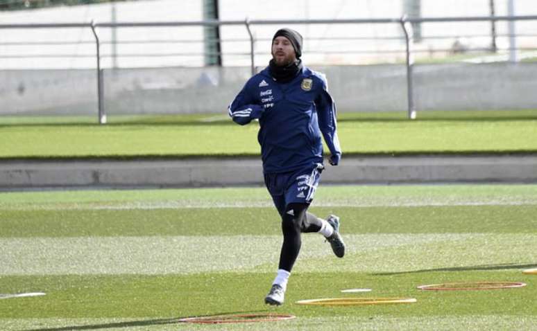 Messi havia treinado com os companheiros na última segunda-feira (Foto: Gabriel Bouys / AFP)