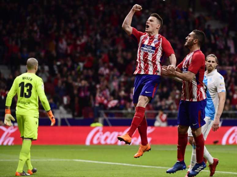 Gameiro fez o gol da vitória do Atlético de Madrid sobre o La Coruña (Foto: Pierre-Philippe Marcou / AFP)