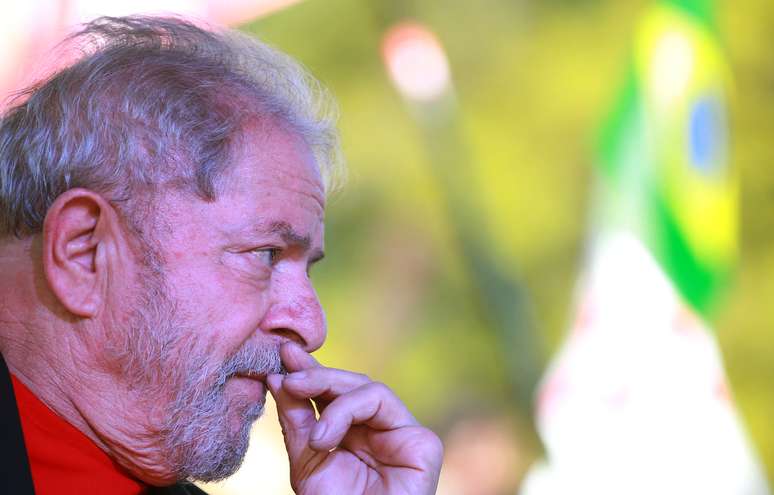 Ex-presidente Lula em evento em Santana do Livramento (RS) 19/3/2018 REUTERS/Diego Vara 