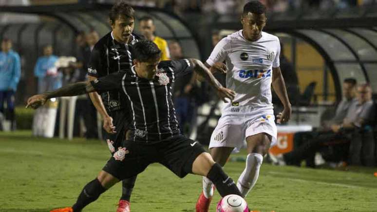 Corinthians e Santos se enfrentaram este ano pelo Campeonato Paulista: 1 a 1 (Foto: Flavio Hopp / RAW Image)