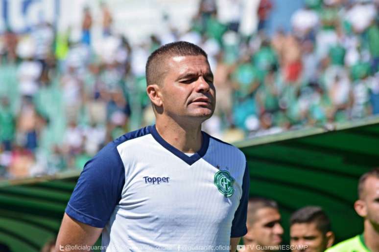 Umberto Louzer não decidi equipe contra o XV de Piracicaba (Foto: Letícia Martins / Guarani Press)