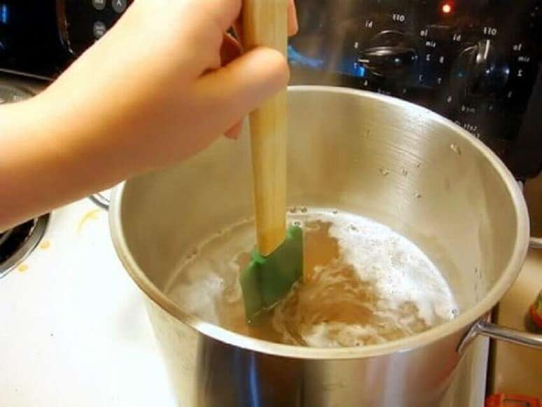 3. Receita de como fazer sabão líquido caseiro