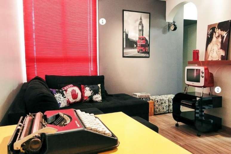 39. Os modelos de sof&aacute; de canto podem ser usados em ambientes grandes e pequenos. Projeto de Casa Aberta