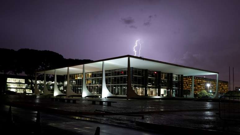 Habeas corpus de Lula volta &agrave; pauta do STF nessa quarta-feira; processo diz respeito ao caso do 'tr&iacute;plex do Guaruj&aacute;' 