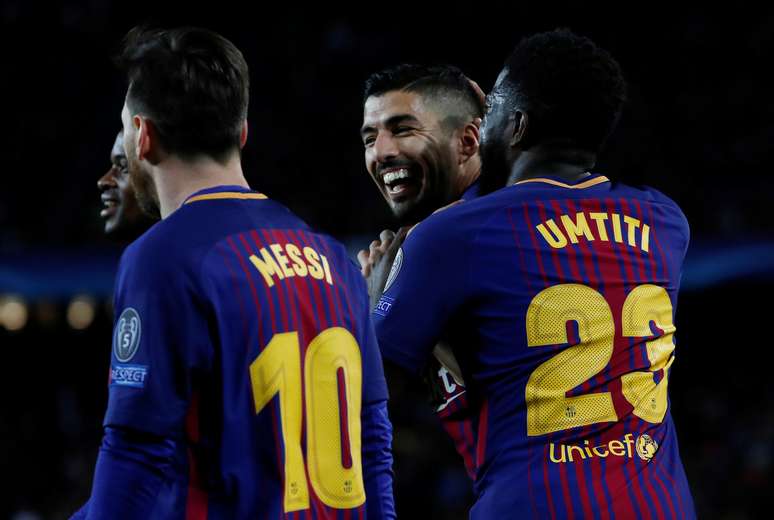 Jogadores do Barcelona comemoram gol contra a Roma
 4/4/2018     REUTERS/Juan Medina 