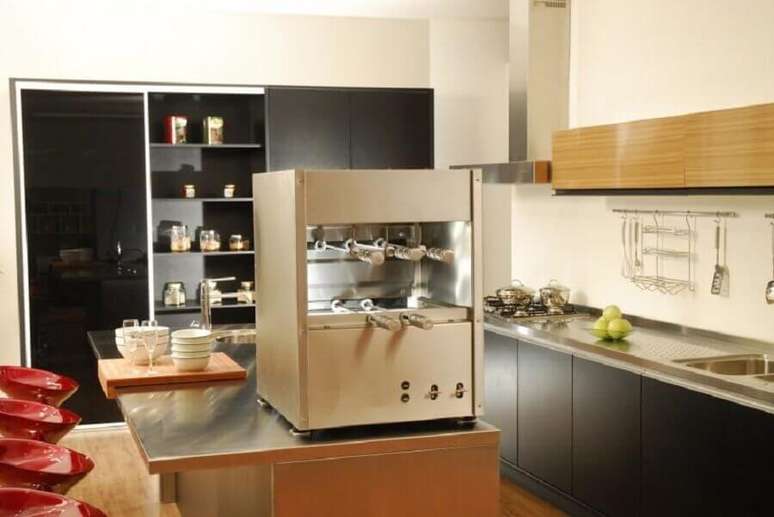 8. Os modelos de churrasqueira el&eacute;trica m&oacute;vel s&atilde;o super pr&aacute;ticas