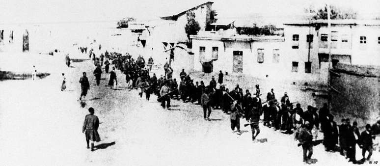 Suspeitos de conluio com Moscou, armênios foram perseguidos e assassinados pelo Império Otomano