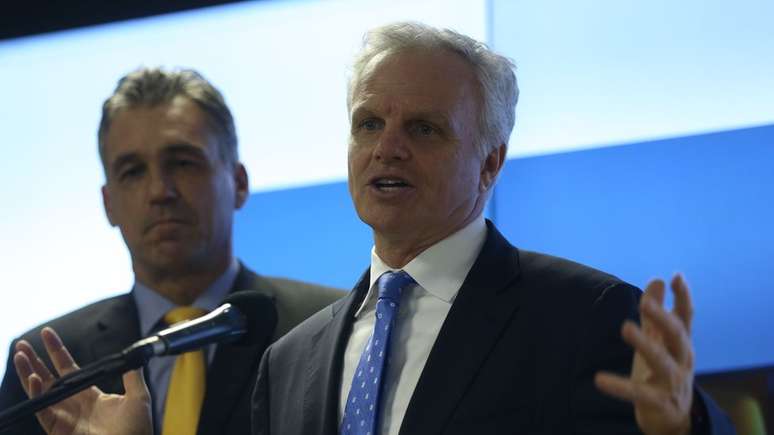 Empresário David Neeleman defende Estado mínimo