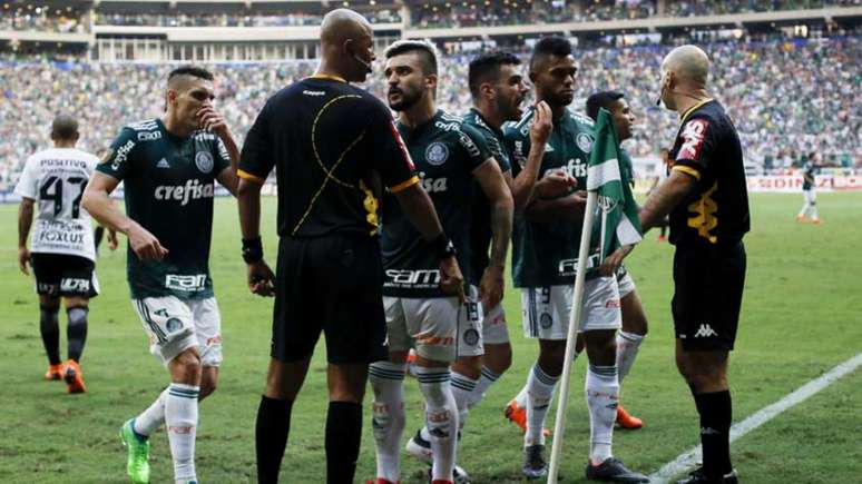 Palmeiras fala na anulação da segunda final do Campeonato Paulista (Foto: Marco Galvão/Fotoarena/Lancepress!)