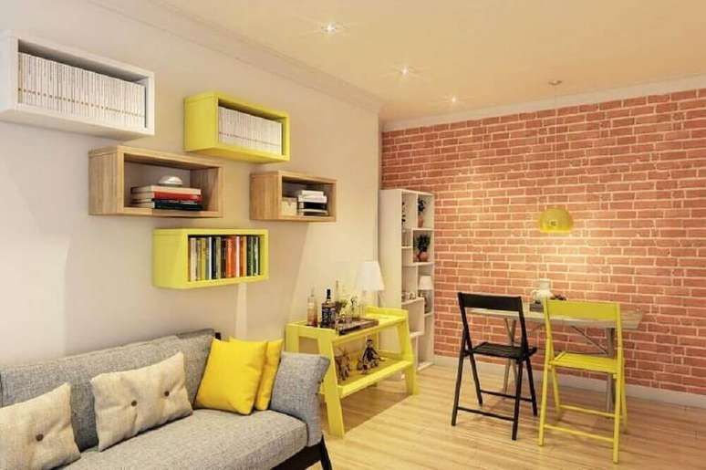 37. Decoração de sala com nichos em cores diferentes