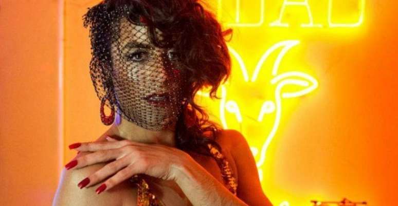 Transformar-se em drag queen é a válvula de escape para o reprimido Ramirinho