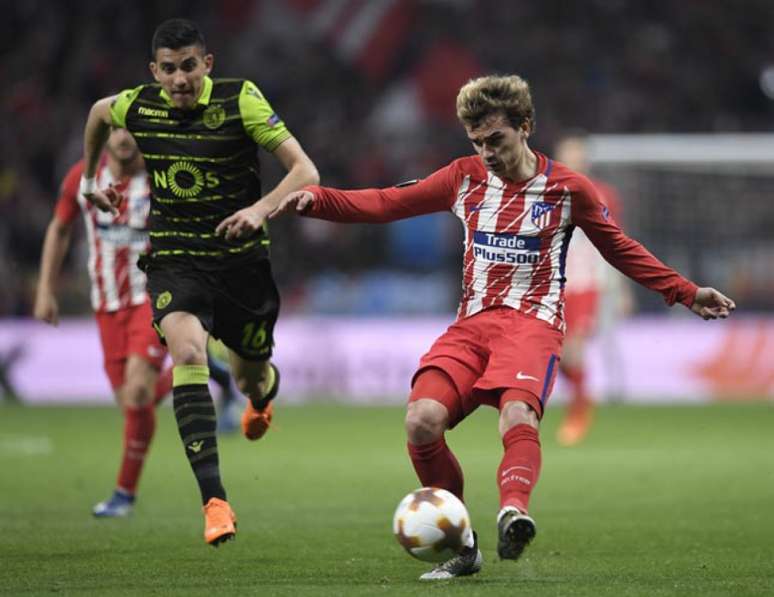 Griezmann fez o segundo gol do Atlético da partida de ida (Foto: Gabriel Bouys / AFP)
