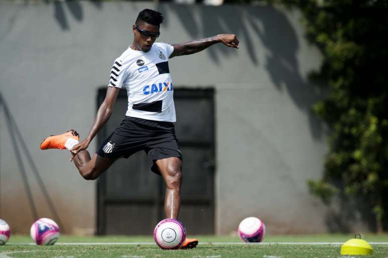 Bruno Henrique está próximo de retornar ao Santos