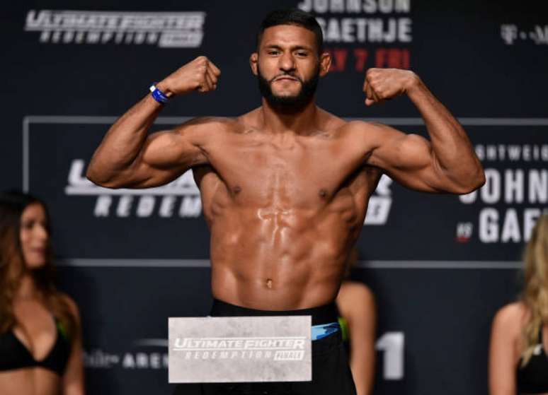 Dhiego Lima quer vencer Okami para retornar ao caminho das vitórias dentro do Ultimate (Foto: Getty Images/UFC)