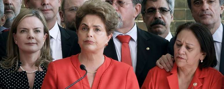 Documentário de Maria Augusta Ramos acompanha o processo de impeachment de Dilma Rousseff, em agosto de 2016.