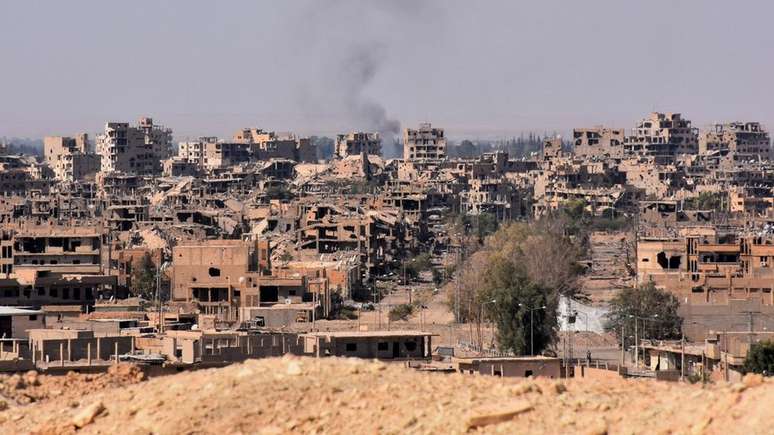 Muitas cidades sírias estão completamente devastadas desde início do conflito, em 2011