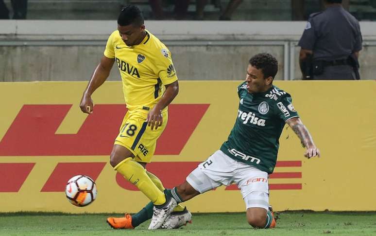 Marcos Rocha usa a camisa 2 na Libertadores e a vestirá também no Brasileirão (Foto: Cesar Greco)