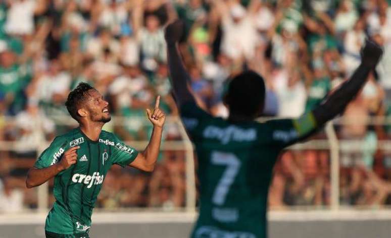 Scarpa ainda não pode voltar ao Palmeiras (Foto: Cesar Greco)