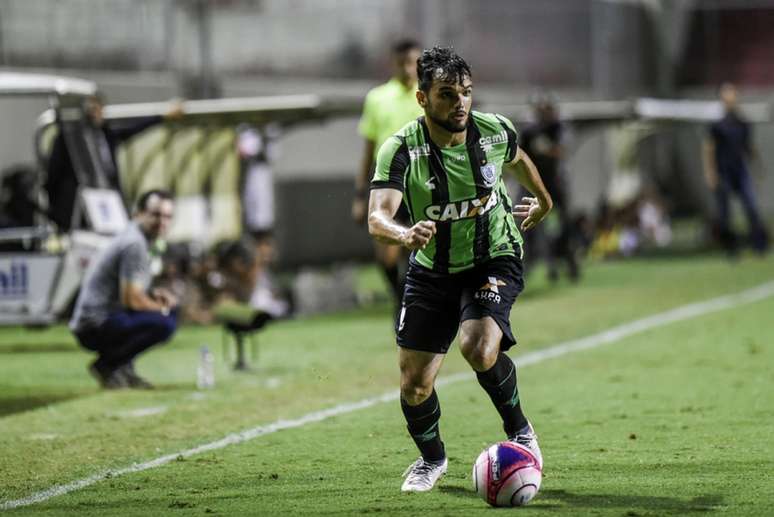 ​Norberto quer partida perfeita do América-MG contra o Flamengo para equipe mineira pontuar novamente na Série A (Foto: Reprodução)
