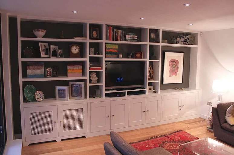 16. Projeto de m&oacute;veis sob medida para sala