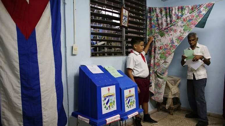 Em março, os cubanos elegeram os membros da Assembleia Nacional, que esolherá o novo presidente no próximo dia 19