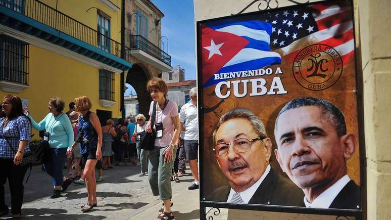 Visitas de turistas americanos caíram com Trump, mas Cuba continua atraindo europeus