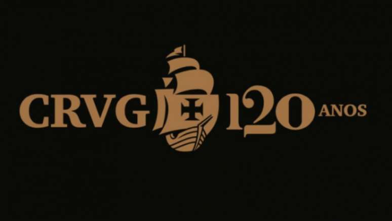 Novo uniforme do Vasco terá emblema alusivo ao aniversário de 120 anos do clube. Confira galeria especial do LANCE!